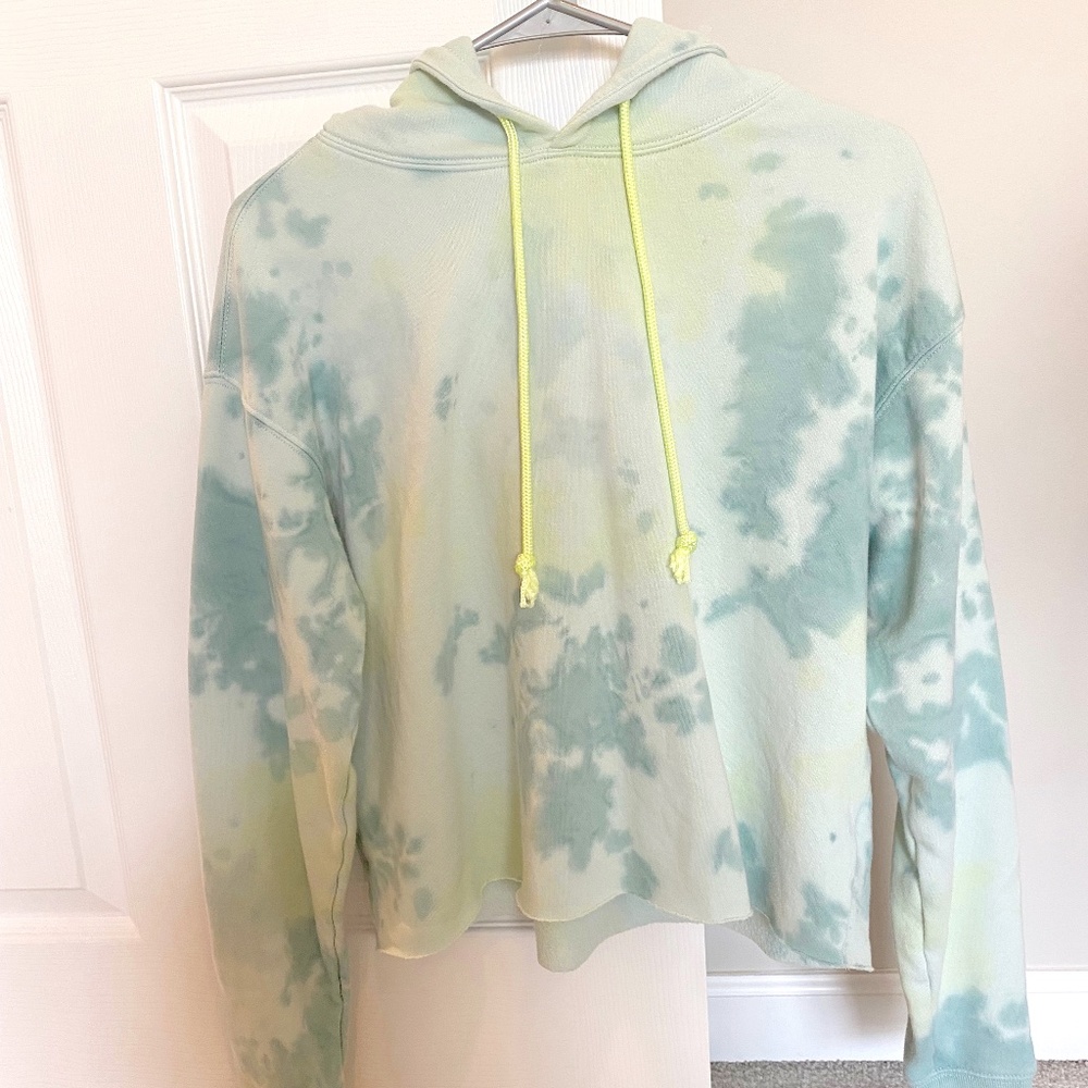 Wild Fable cropped tie dye hoodie